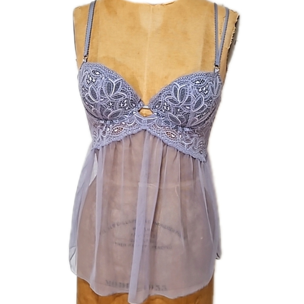 VS is killing it here.   This is the best little garment I have seen in forever.